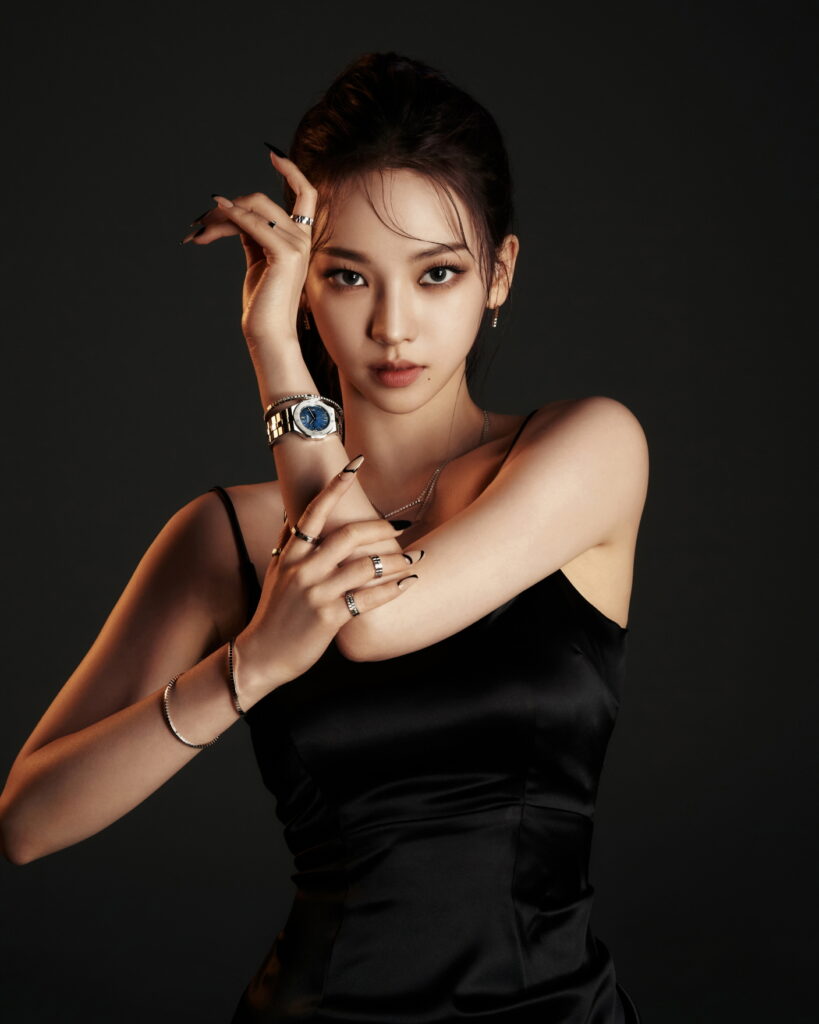 [크기변환]aespa wearing Chopard Ice Cube & Alpine Eagle collections - Karina Ahn joo young