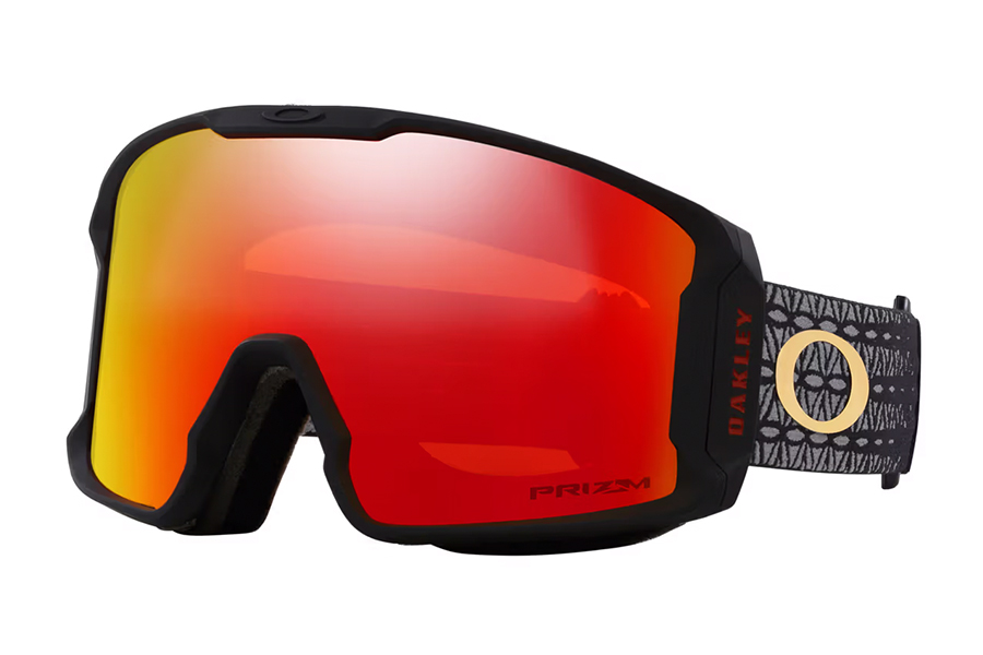 https___hypebeast.com_image_2024_01_oakley-lunar-new-year-2024-capsule-images-release-info-3-1