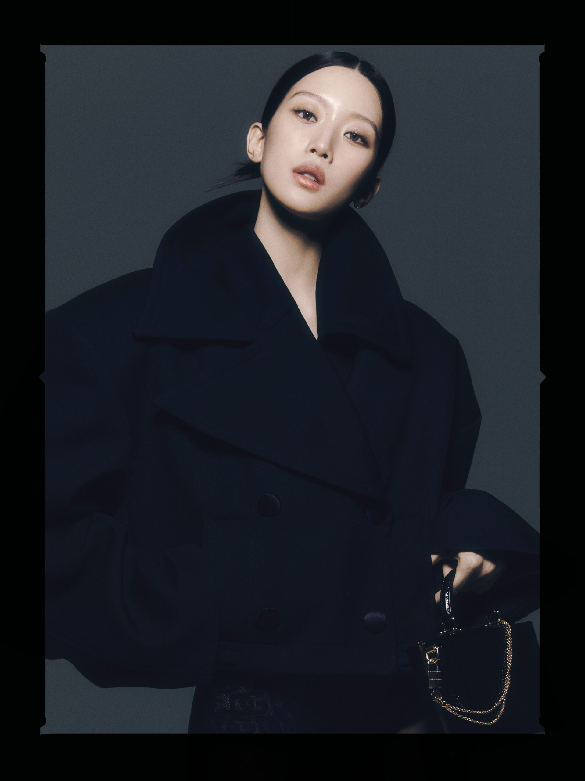 돌체앤가바나, 글로벌 앰버서더 문가영과 함께한 2024 봄-여름 여성 컬렉션 광고 캠페인 공개 (4)